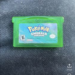 Pokemon Emerald Gameboy Advance Game