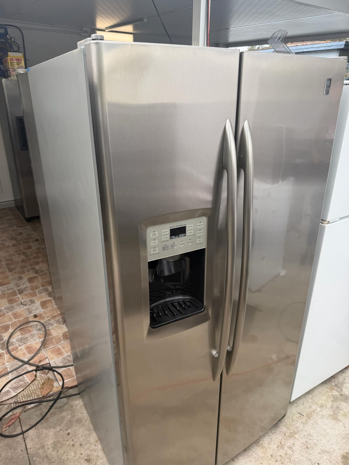 GE Refrigerator 36”W