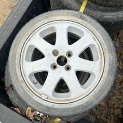 1. 2000 Civic Si Wheel