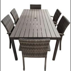 Smart Set patio sandstone dark wicker dining table with New unused 9”ft base 50 lbs Brown umbrella.