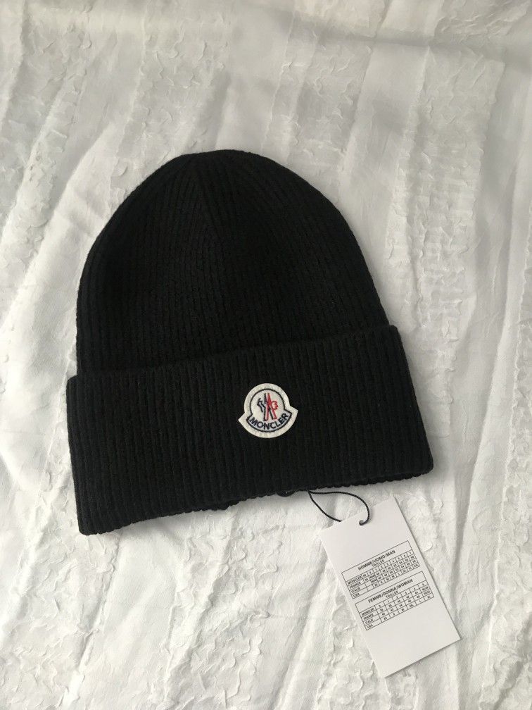 Moncler Logo Wool Beanie Black Hat