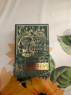 Fairy Tales Story Book Pallet