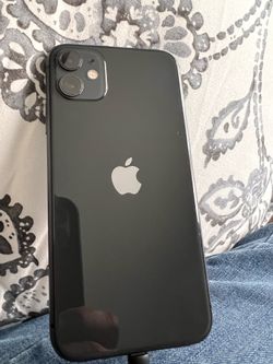 iPhone 11 black  64GB