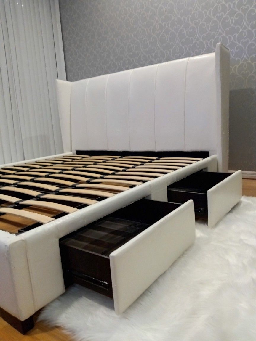 White Bonded leather king 4 Storage Drawers Bed Frame