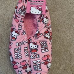 Women’s Hello Kitty Fuzzy Baba Slippers Fits Shoe Size 4-10