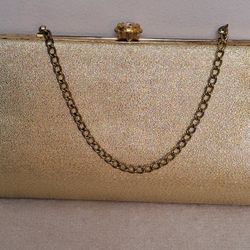 VINTAGE GOLD EVENING CLUTCH/ PURSE WITH GOLD CRYSTAL CLASP