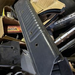 GBODY OEM UPPER DOOR PANEL PAIR 275$