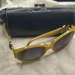 Oscar De La Renta Sunglasses Gold