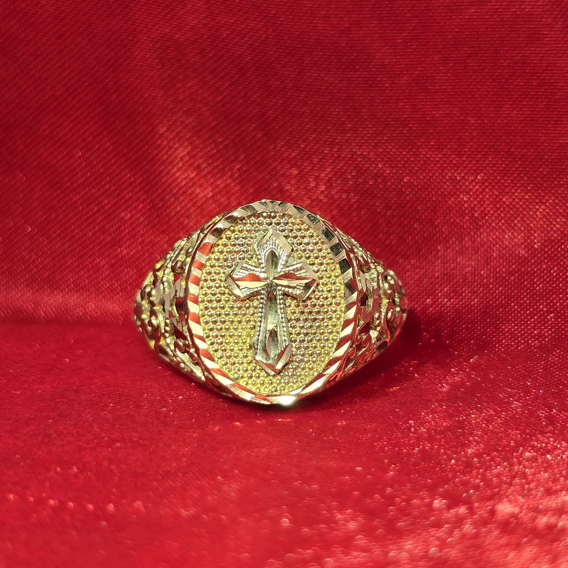 10k Gold Cross Ring