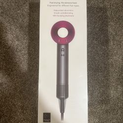 Pink Dyson Súper Sonic Hairdryer 