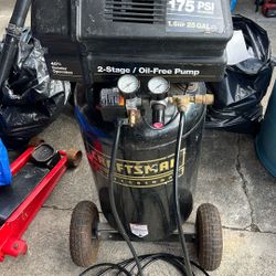 Craftsman Air Compressor. 175 Psi. 25 Gallons.
