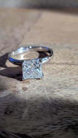 2.11 ct princess diamond solitaire engagement ring