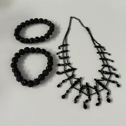Black Beaded Choker Necklace and 2 stretchy bracelets