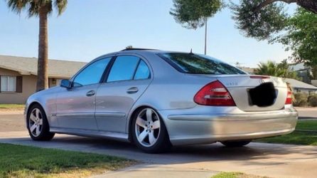 2003 Mercedes-Benz E-Class