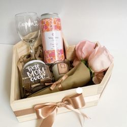 Mother’s Day Gift Box