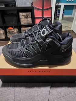KD 18s TB Size 7.5 Mens