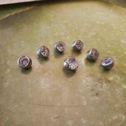 Vintage RHINESTONE BUTTONS  (7) 