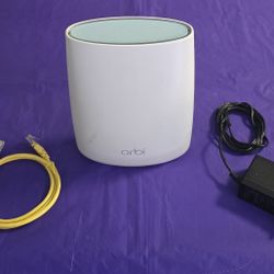 Netgear Orbi Router RBR50 Tri-band Mesh AC300