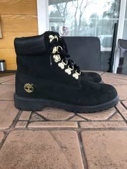 Black and gold timberlands