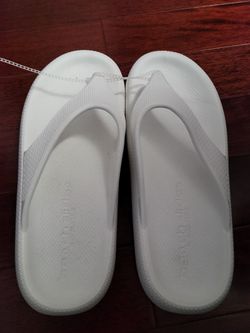 j slides beach slides Size 11 Brand New 