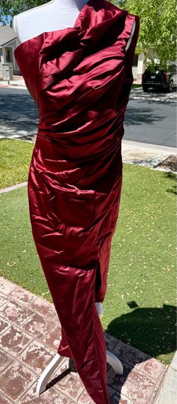 NEW - size 10 formal dress