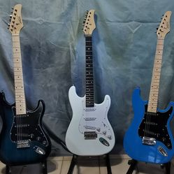 New Electric Guitars With Bag, Cable And Shoulder Strap 