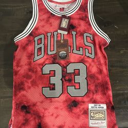 Scottie Pippen Jersey 