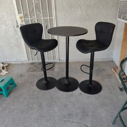 Black Bar Table With 2 Chairs