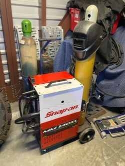 Snap on mig welder