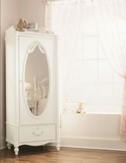 Stanley Young America Isabella Armoire