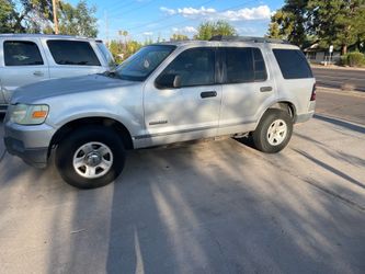 2007 Ford Explorer XLT 4x4 V6 Clean Title