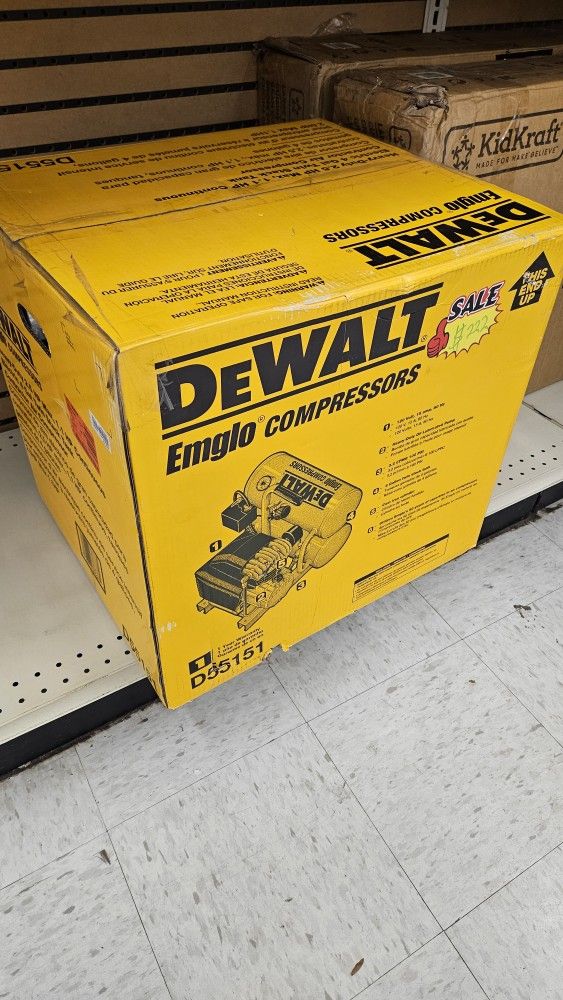 4 Gal Dewalt Compressor Used Once.