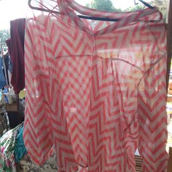 2x SHEER accent Blouses