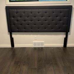 FREE King Size Headboard In NEW condition Pickup In Bellevue