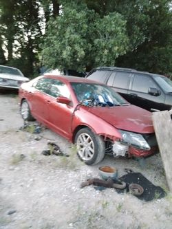 2010 fusion parts