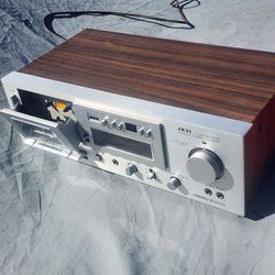 Akai Vintage Home Stereo Cassette Player 