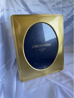 Carr International Solid Brass 8x10 Photo Frame