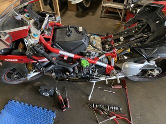 I fix anything on wheels except for cars I even fix Harley’s Even At Home Builds