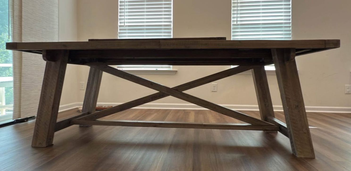 Extendable Dining Table