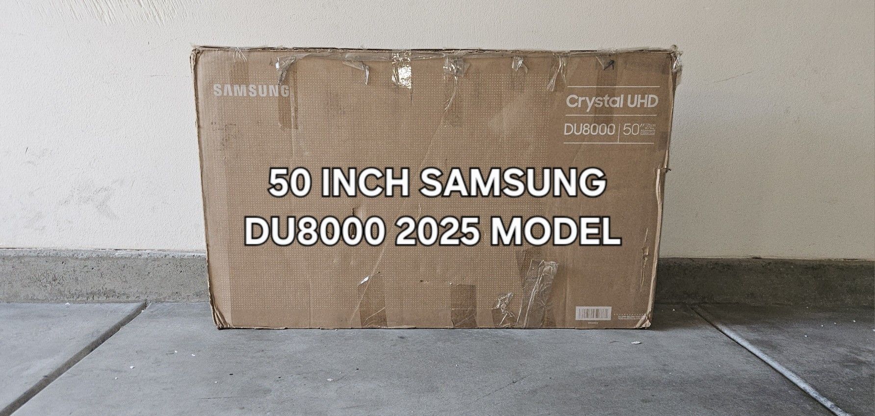 50 Inch Samsung DU8000 Smart TV 4K UHD New in the box. 2025 Model.