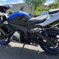 2005 Yamaha R6