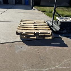 FREE pallets