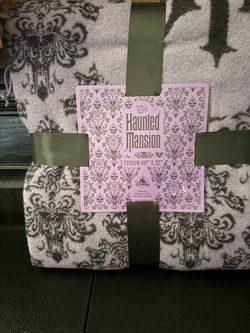 Disney Haunted Mansion Throw Blanket 60x72