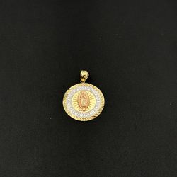 14K Yellow Gold Guadalupe Nuestra Senora De Religious Charm Pendant 4.9 gram
