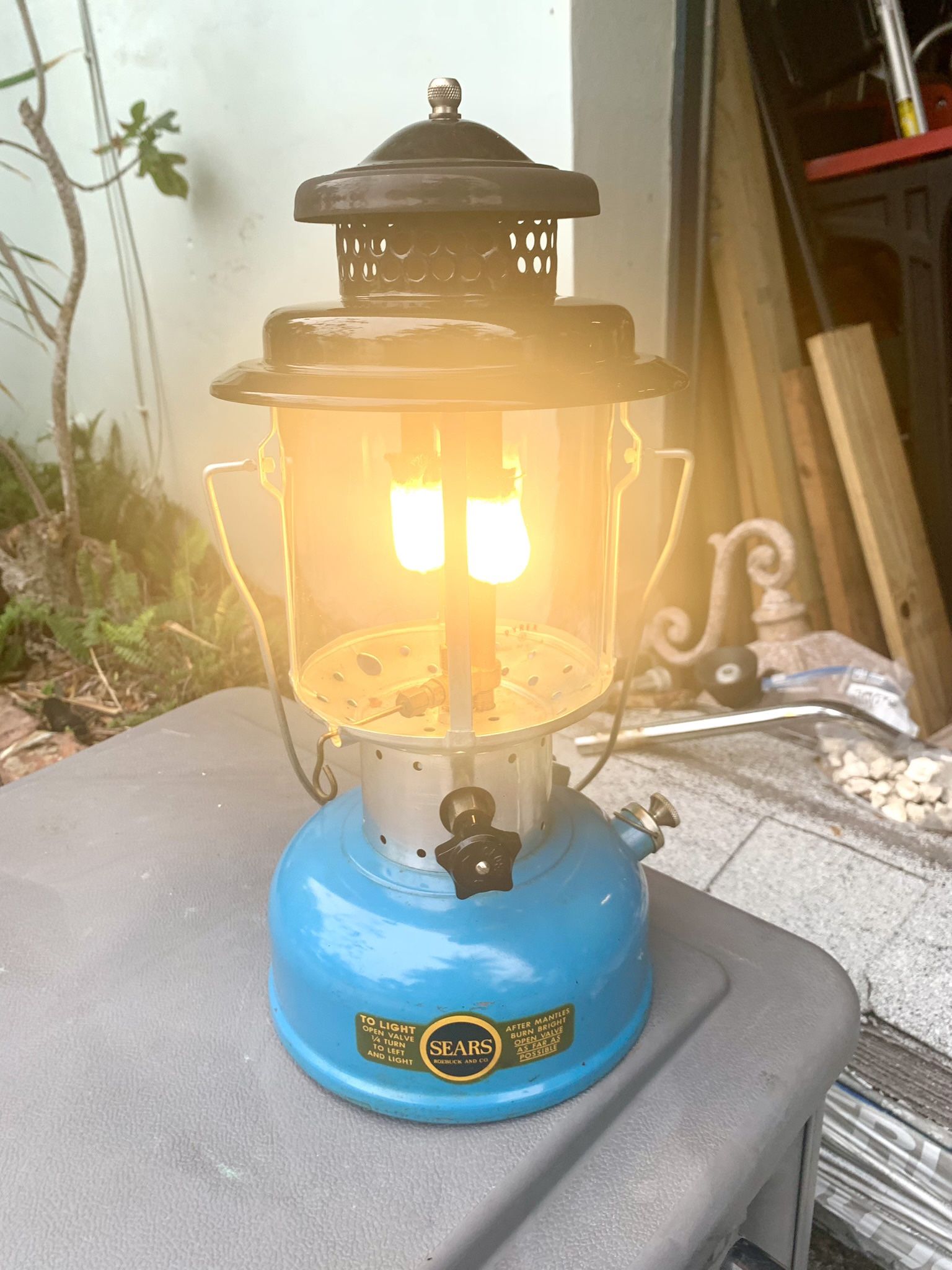 Vintage Sears/Coleman Lantern 1965 for Sale in Pompano Beach Vintage Sears/Coleman Lantern 1965 for Sale in Pompano Beach