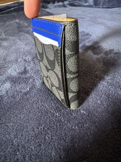 Magnetic Card Case In Colorblack Signature Canvas With Coach