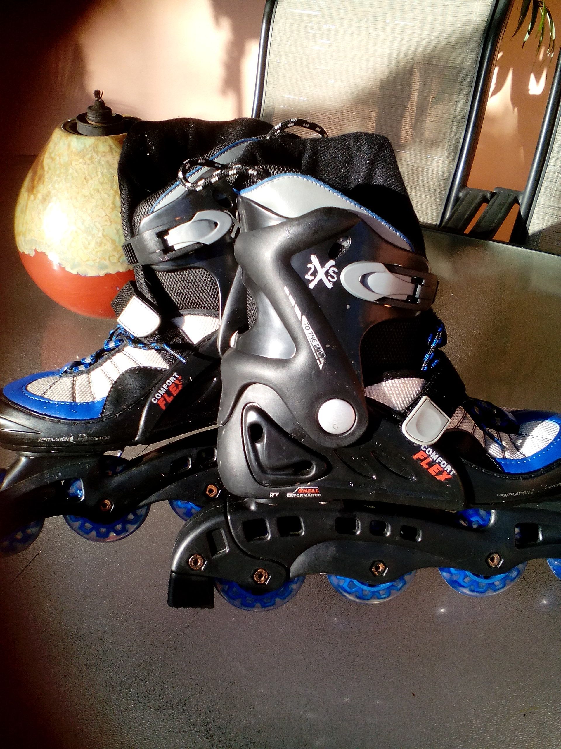 Rollerblades size 8