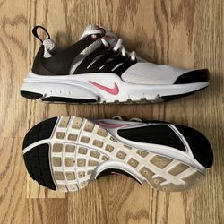 Size 5Y Nike Presto Shoes