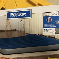 Queen Size Self Inflating Air Mattress.