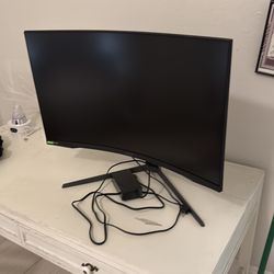 Samsung 32” Curved Gaming Monitor (Odyssey G7) – 240Hz, QHD